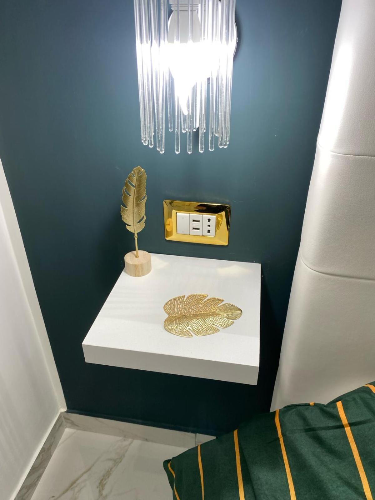 ナポリRegina Houseアパートメント エクステリア 写真