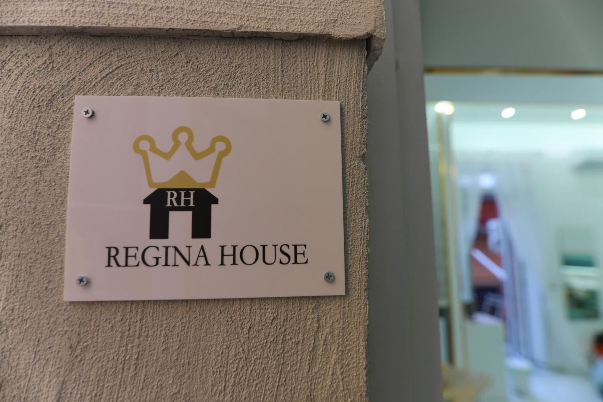 ナポリRegina Houseアパートメント エクステリア 写真