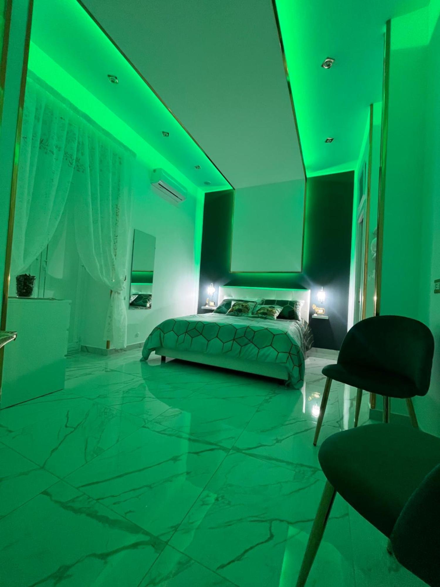 ナポリRegina Houseアパートメント エクステリア 写真